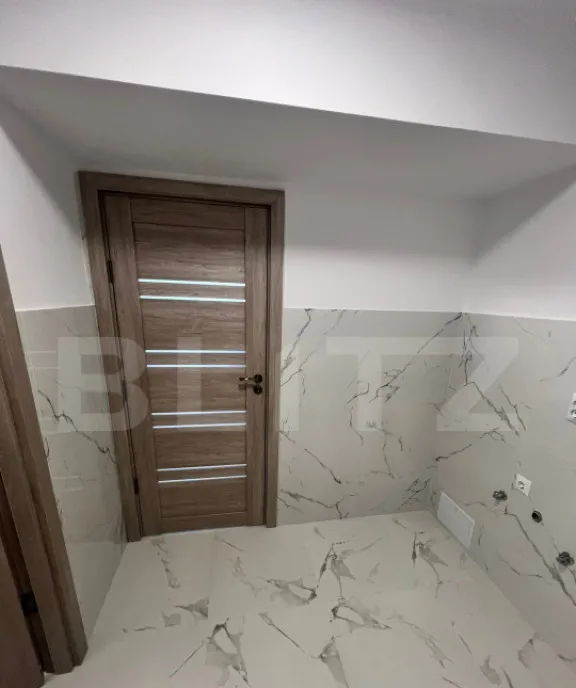 Garsoniera renovata 21 mp cartier Bulgaria