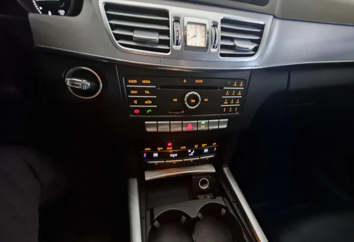 Mercedes Benz E 200