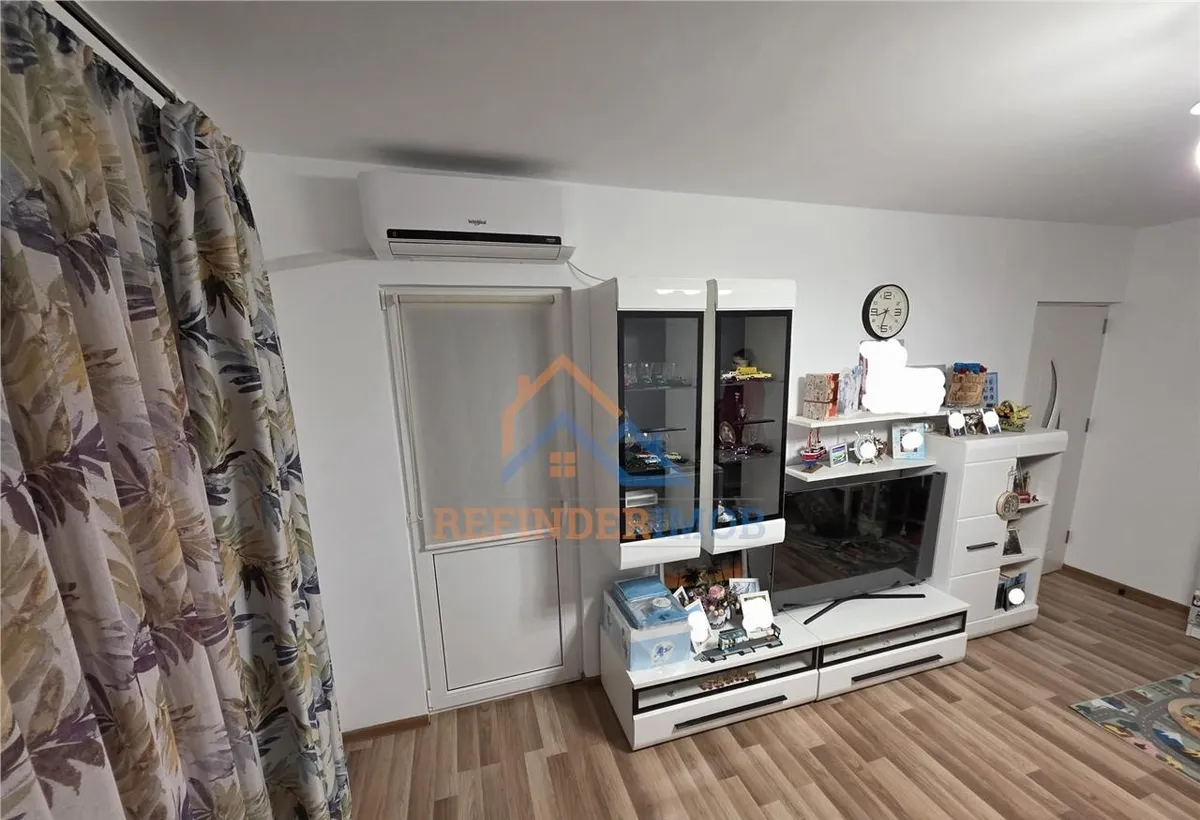Crangasi Apartament 2 camere decomandat / Mobilat / Utilat / Metrou
