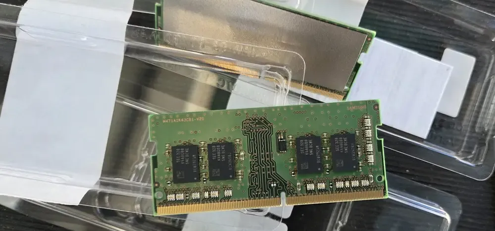 Kit 2 x Samsung 8GB DDR4-3200 SO-DIMM M471A1K43CB1-V 20