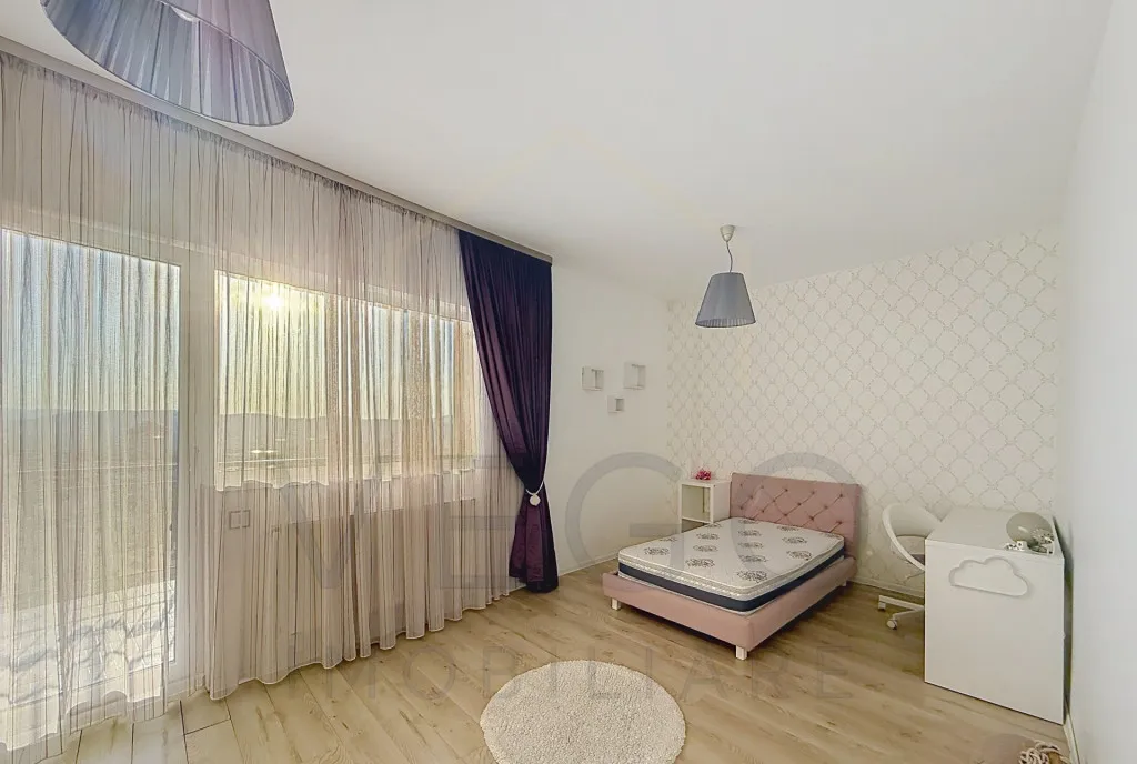 2 camere 64 mp parcare panoramic superb in Zorilor