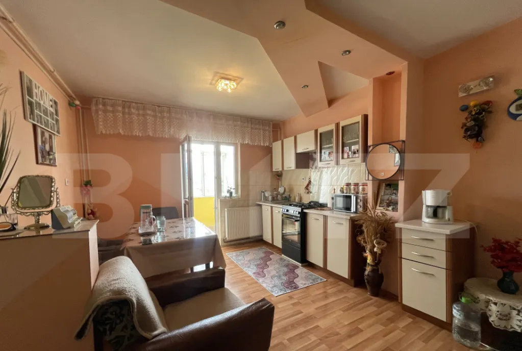 Apartament spatios de 3 camere in zona Nord