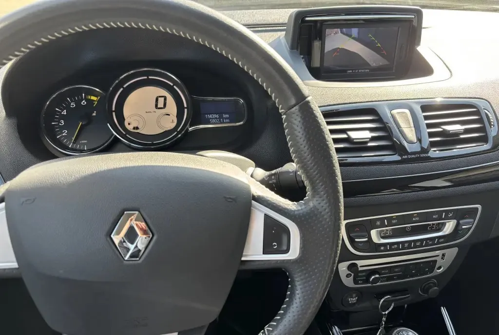 Renault Megane 3 5 800 eur
