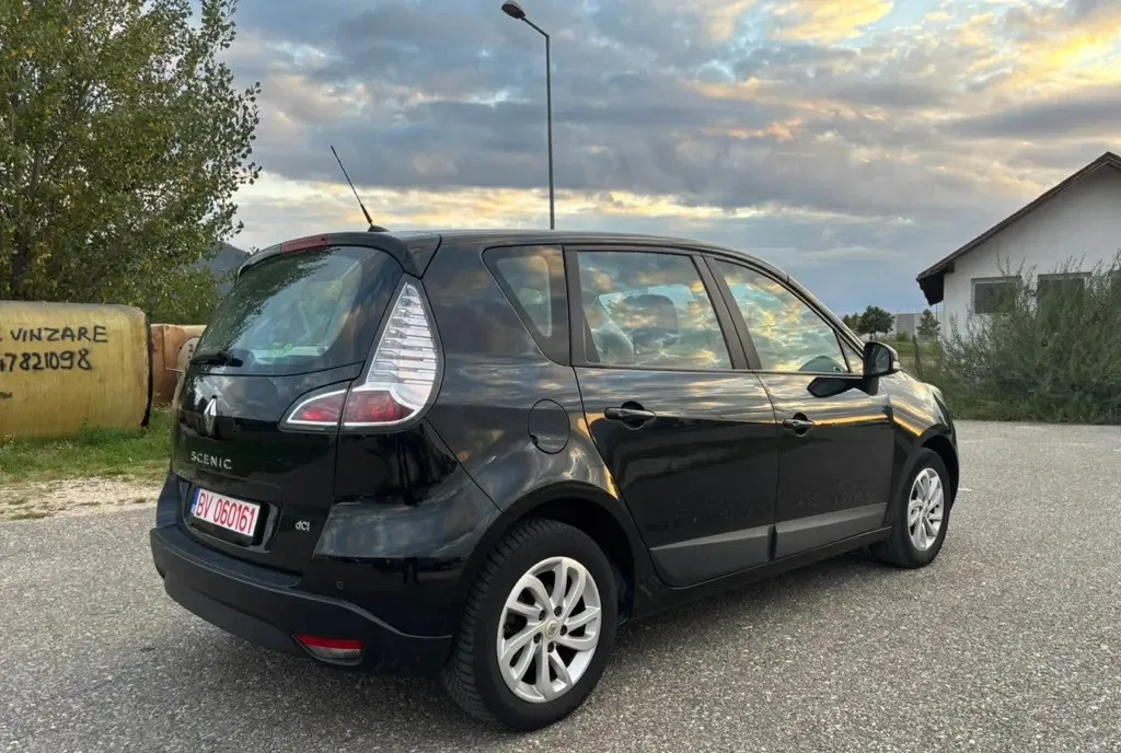 Renault Scenic 2014 euro 5 km 189000 carte service 4 000 eur