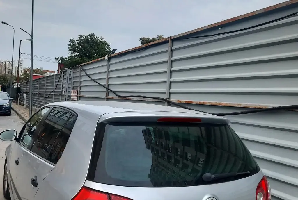 Volkswagen Golf 5 7 000 lei