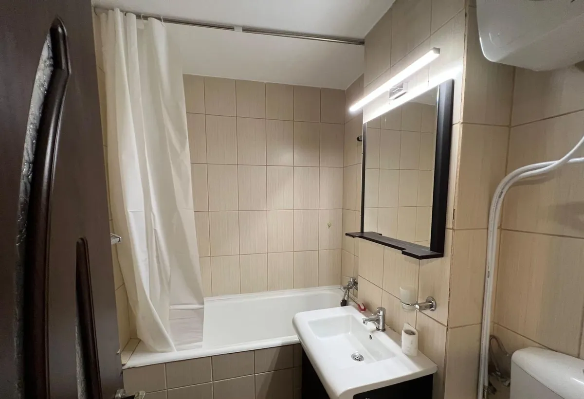 2 camere de vanzare - Tineretului Fara comision