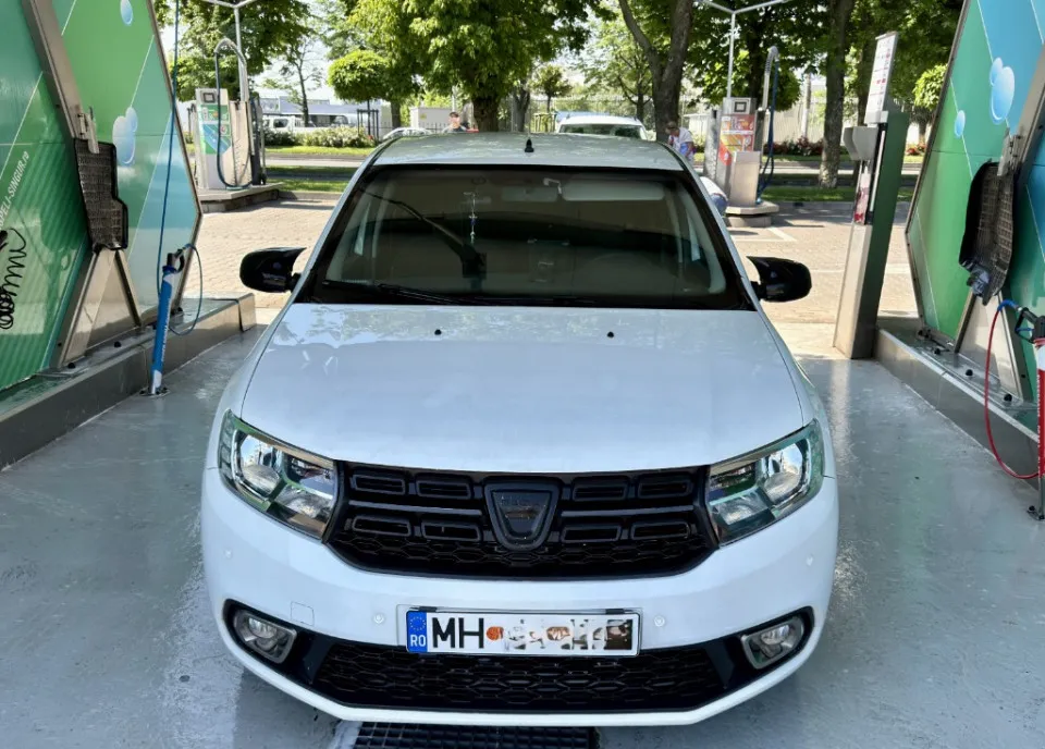 Dacia Logan 2017 Automat 5 700 eur
