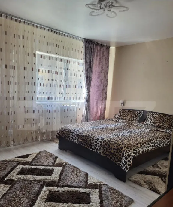 Apartament cu 2 camere la etajul 2 cu parcare zona Floril