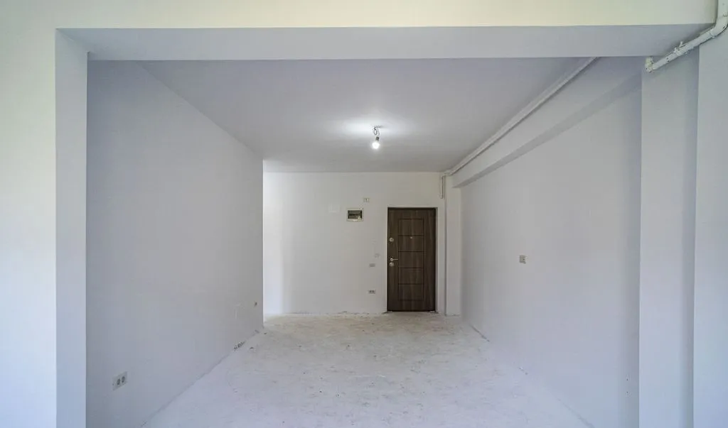 2 camere 46 mp etaj 1 4 langa metrou Pacii str Ma