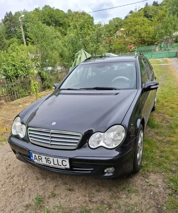 Mercedes C200 CDI combi 2004 3 490 eur