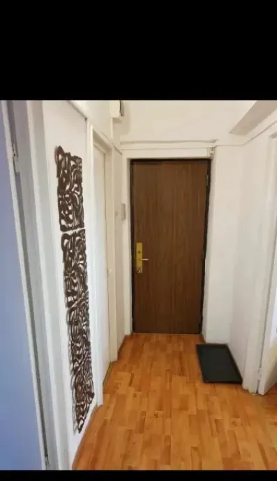 Apartament 3 camere C Bucuresti