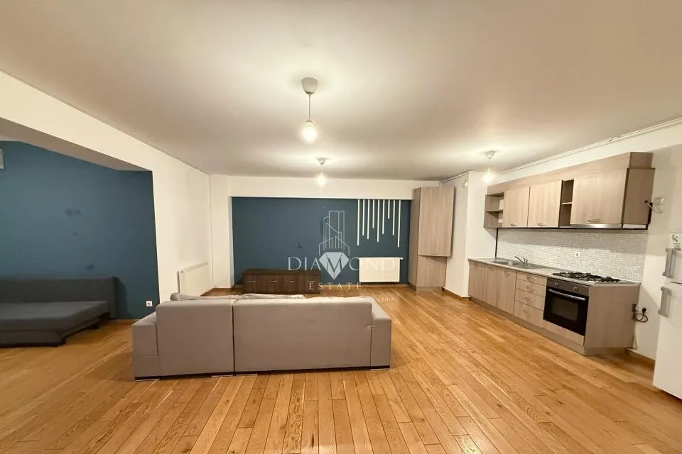 UpGround Residence 0 comision 93 mp apartament 2 camere