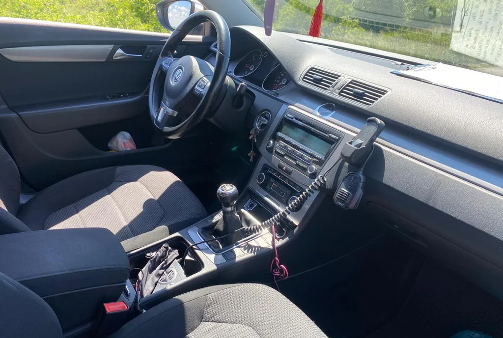 Vw Passat 2012-2 0 TDI 140 cp 5 200 eur