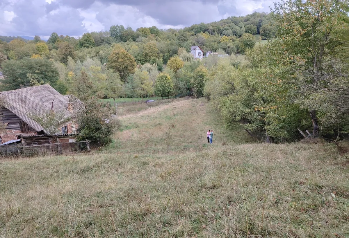 Valea Rumanestilor str Rujoi Campulung judetul Arges