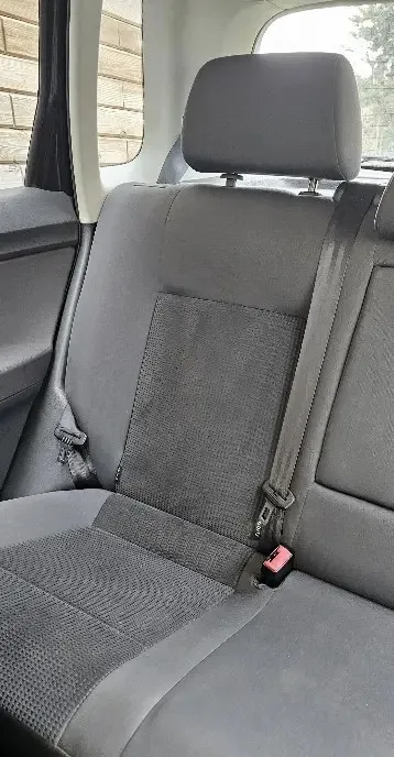 Autoturism Volkswagen Polo 9N motor 1 4 cm3 in stare foarte buna 2 500 eur
