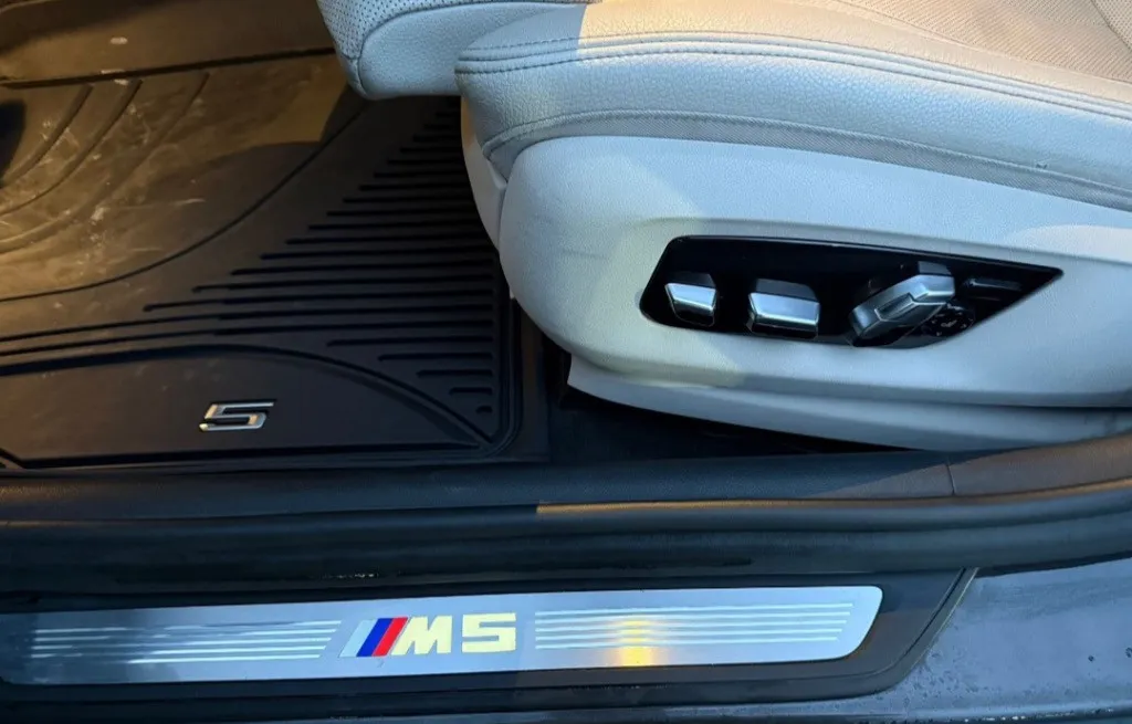 BMW 520 d Icirc nmariculat RO 23 500 eur