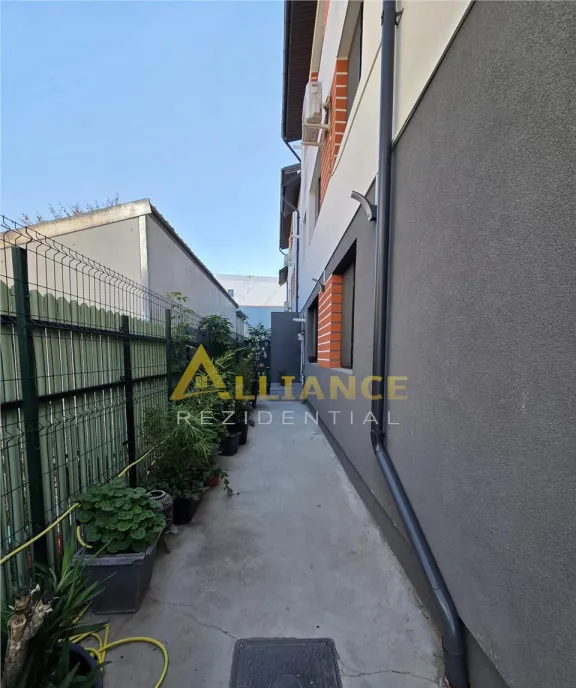 Fermei Apartament 3 Camere Mobilat