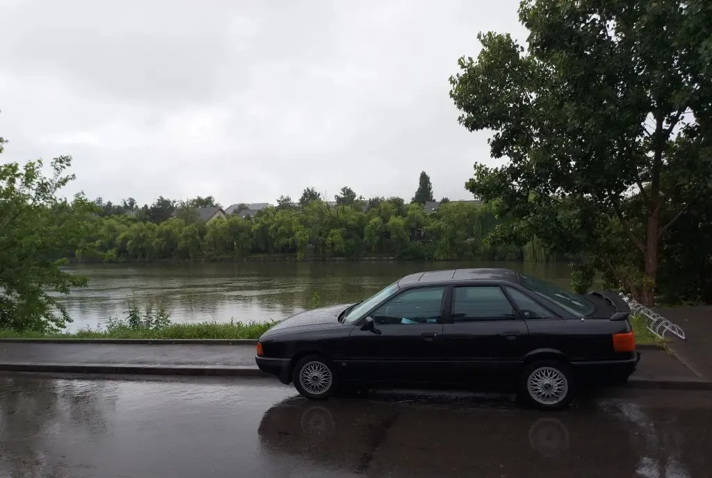 Audi 80 1 8 S 1781 cm 1 800 eur