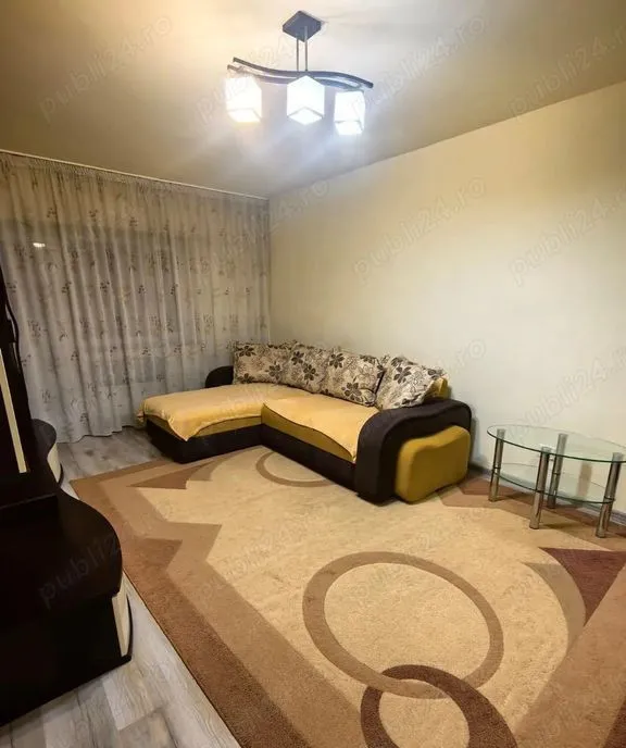 De inchiriat apartament cu 2 camere zona Garii Universi