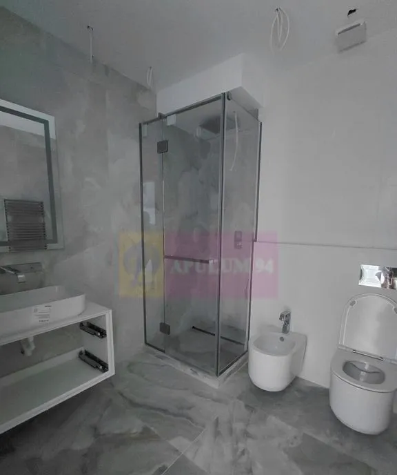 Apartament de lux 3 camere 2025 in Mamaia Nord vedere la