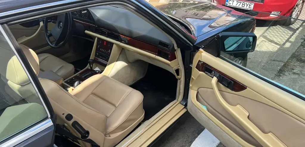Mercedes Benz 500 SEC vehicul istoric 20 500 eur