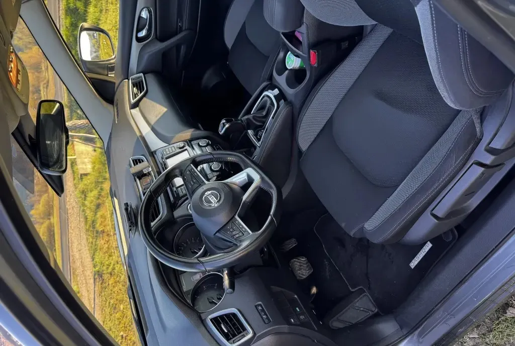 Nissan Qashqai 1 6 DCI N-Connecta 13 500 eur