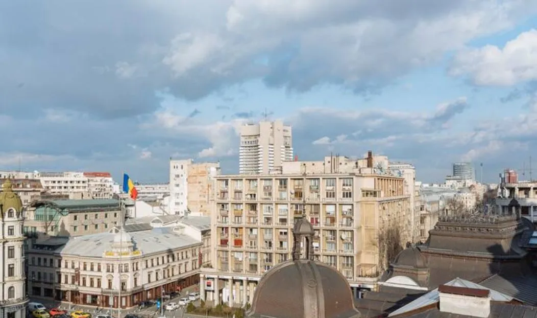 Universitate Regina Elisabeta 23 apartament cu 2 camere