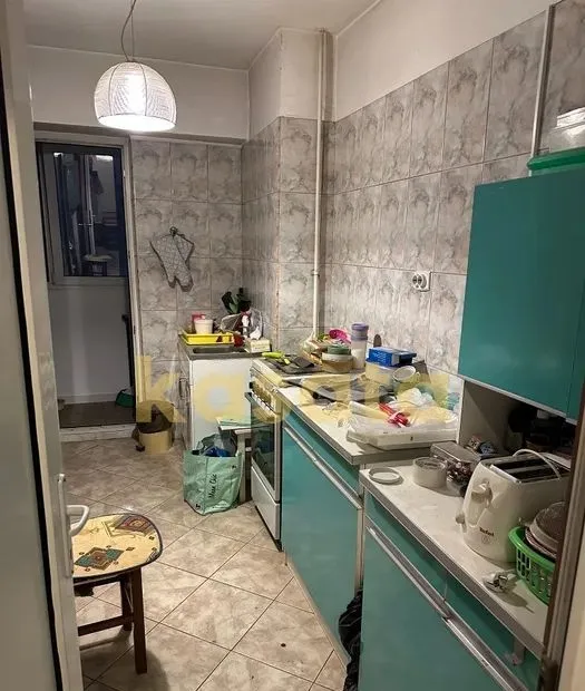 apartament 2 camere romana dorobanti bloc 1980