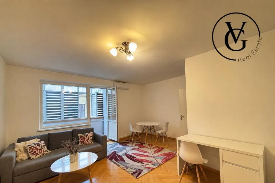 Piata Romana apartament 2 camere