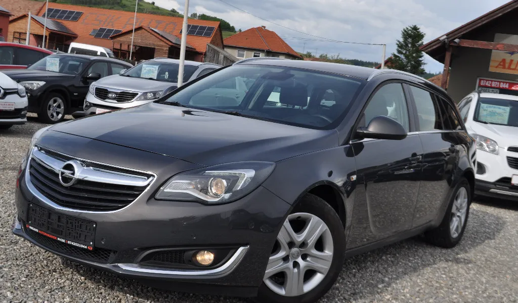 Opel Insignia 1 6Cdti 6 550 eur