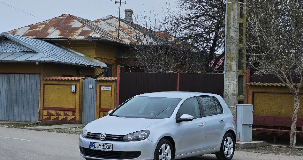 VW Golf 6 1 6MPI DSG2 Automata Navi Clima SenzoriParcare 6 290 eur