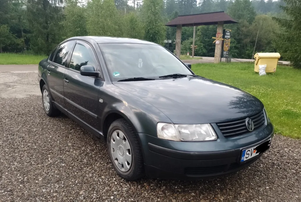 Vw passat - pret fix 1 000 eur
