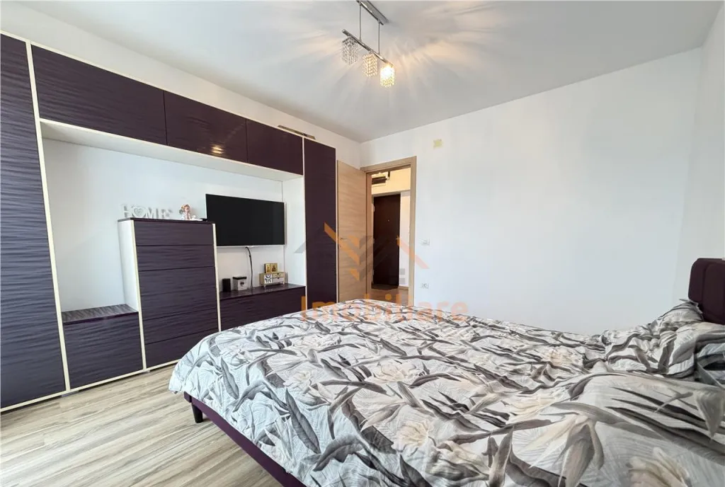 Apartament 1 camera etaj 1 decomandat prima nufarul