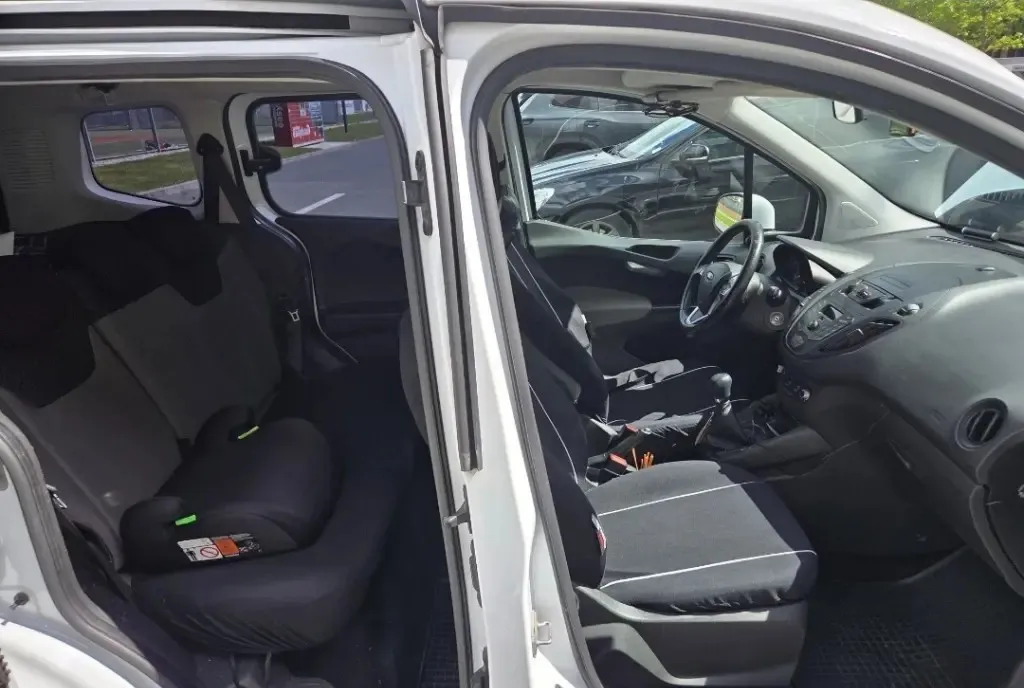 Ford Tourneo Courier Euro 6 5 500 eur