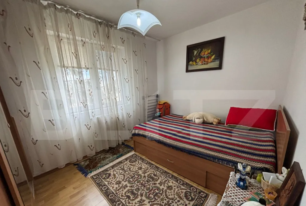 Apartament 2 camere etaj 3 zona Micro 6