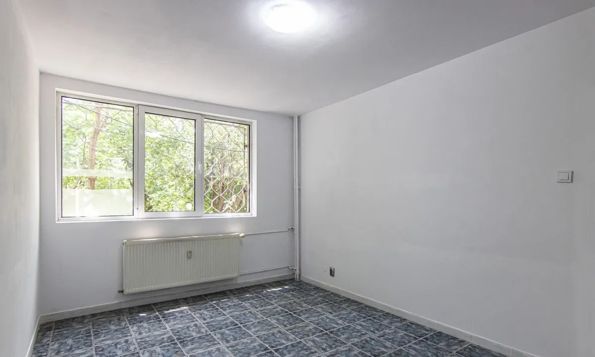 Drumul Taberei Cetatea Histria Romancierilor 4 camere nemobilat