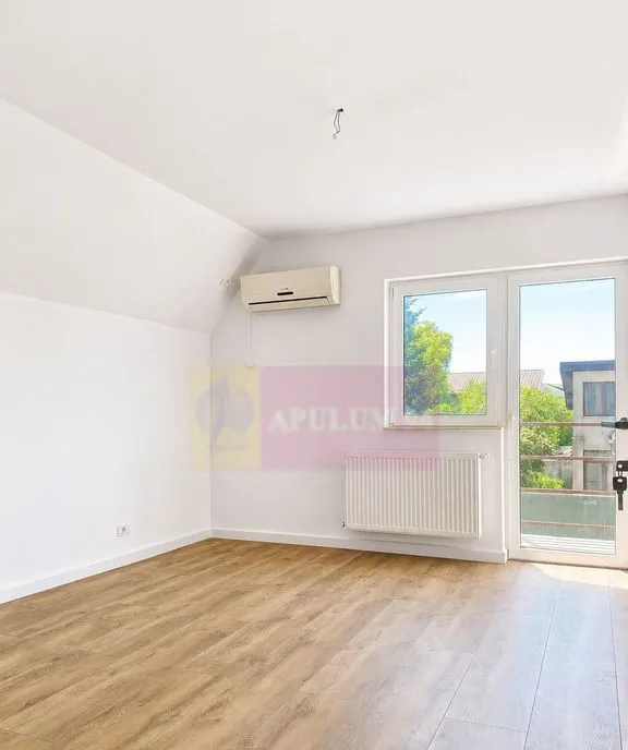 Duplex 4 camere curte 250 mp renovat 2025 -- Mogosoaia