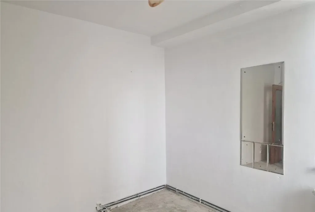 Apartament 3 camere 90 mp Centrul Civic Brasov potential