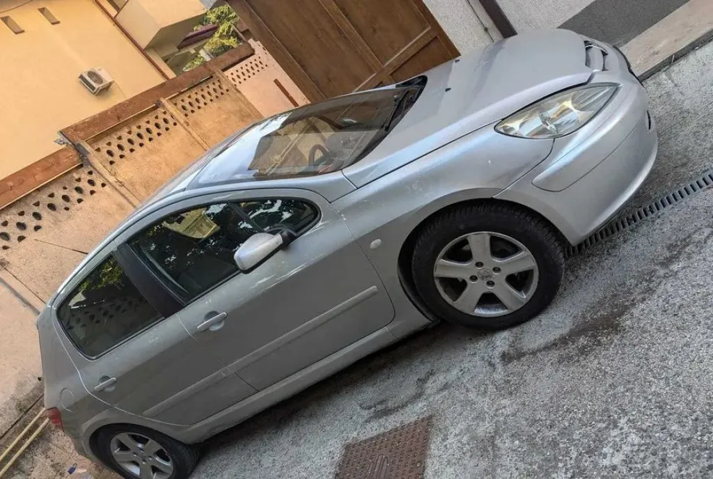 Peugeot 307 automat 1 6 1 000 eur