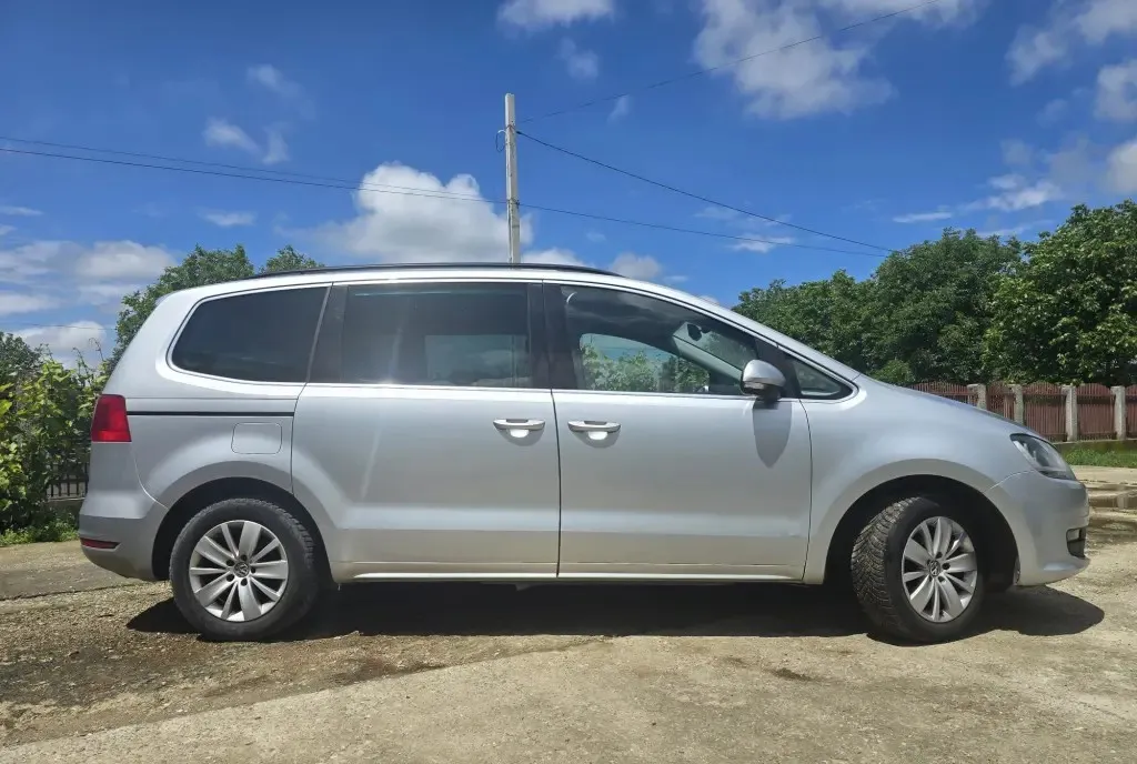 VW Sharan 2013 Automat 7 locuri 8 500 eur