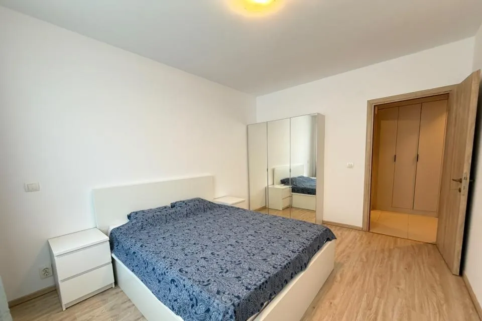 Metalurgiei apartament 2 camere Cartierul Solar parcare boxa