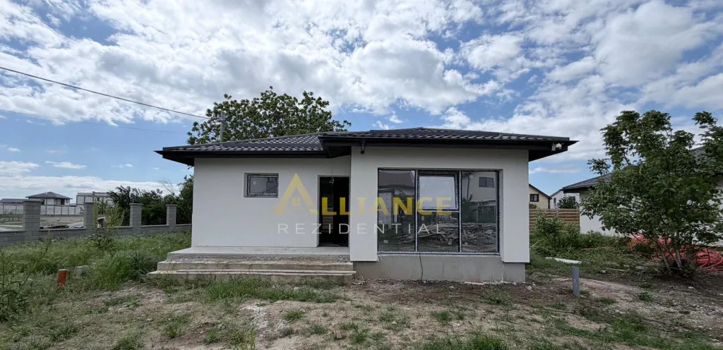 Casa 3 camere 1 baie 250mp teren