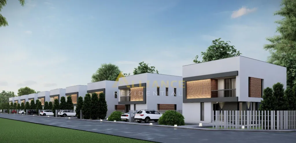 Casa P M 4 camere 320mp teren