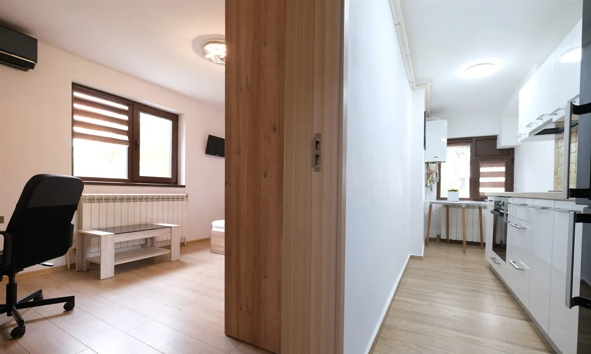 Tei str Aromei super garsoniera mobilata/ utilata cu centrala termica