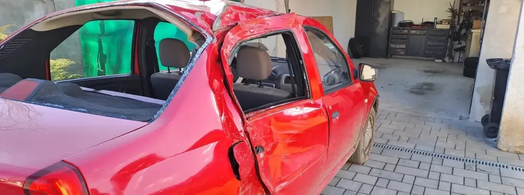 Autoturism Dacia Logan 2 300 lei