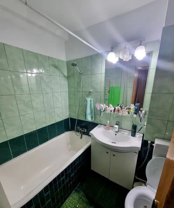 Ferdinand consulatul Turc apartament 3 camere 80 mp reno