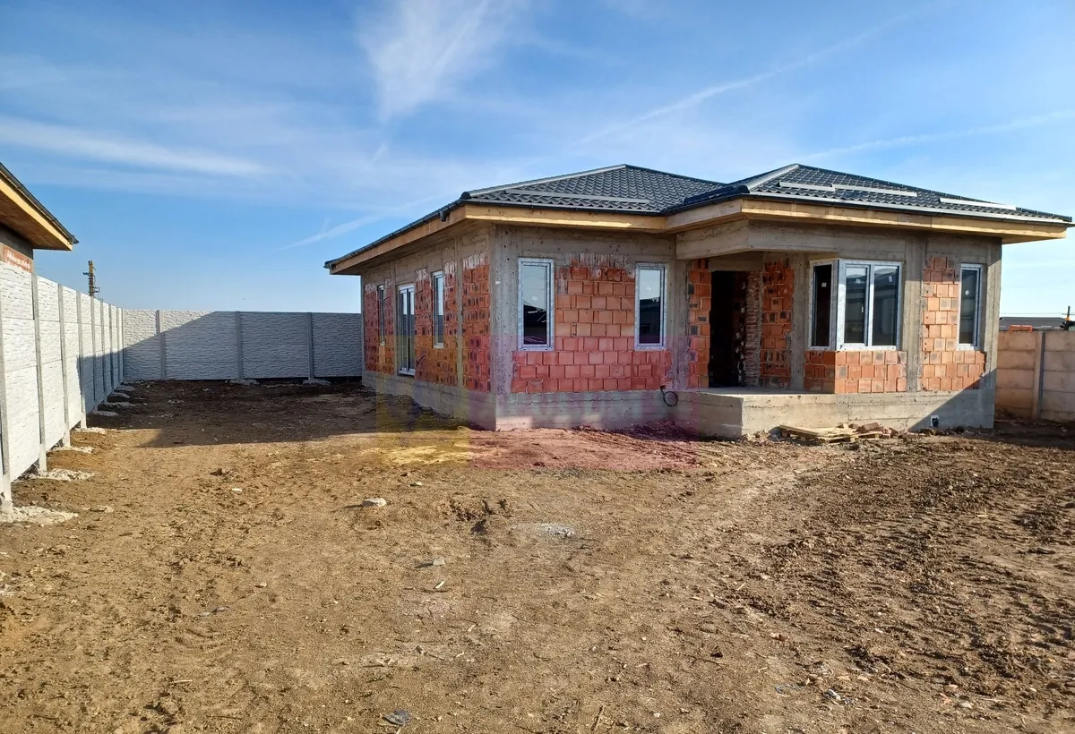 Dragomiresti casa parter 4 camere 2 bai terasa apa canalizare gaze
