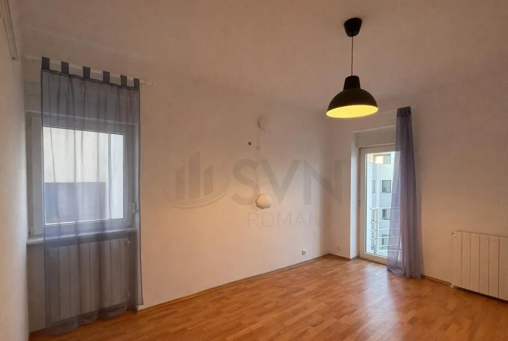 Apartament 3 camere I Parcare I Polona I De vanzare