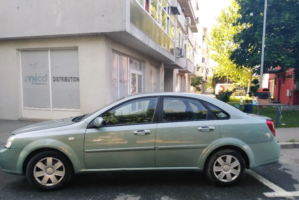 Chevrolet Lacetti 2006 impecabil 1 300 eur
