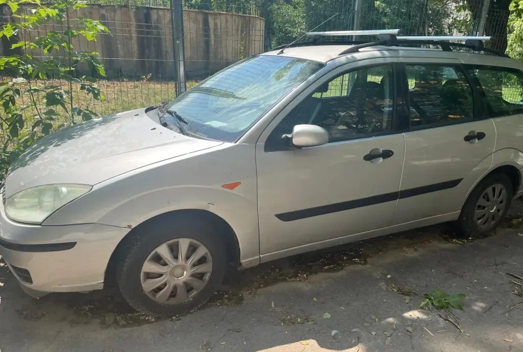 Ford focus break 2003 5 000 lei
